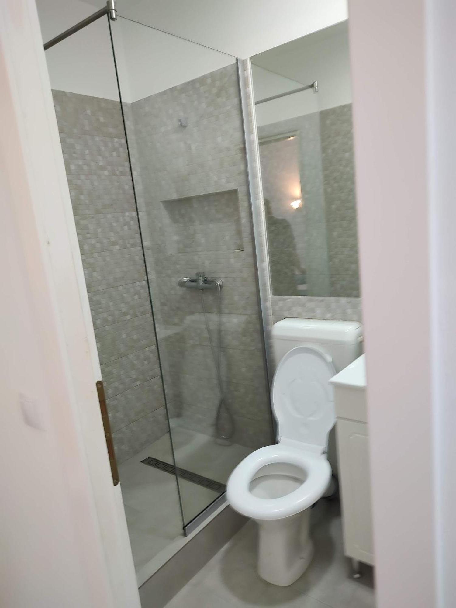 Bed and Breakfast Puzzle Magic Питешти Экстерьер фото